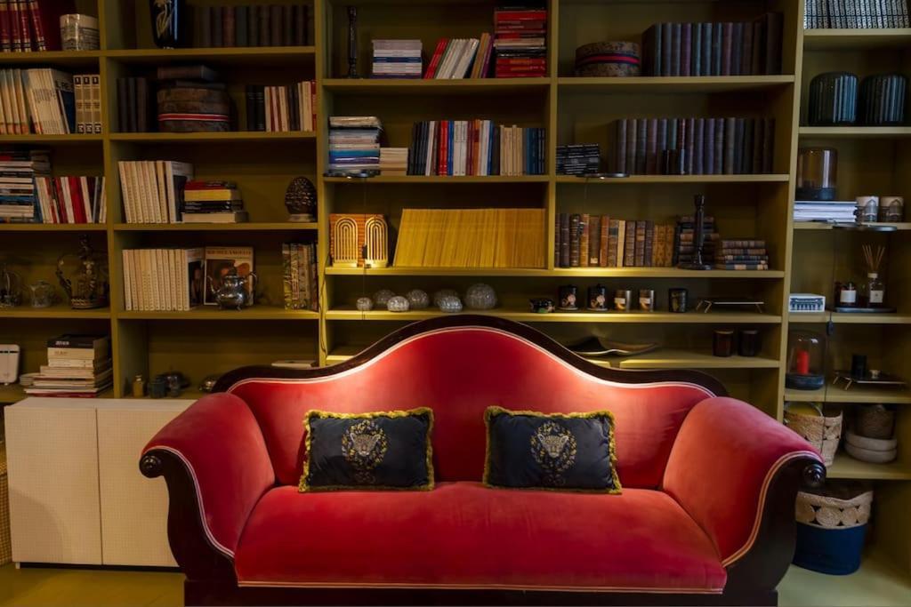 Luxury Bohemian Suite With Private Garden In Milán Exterior foto